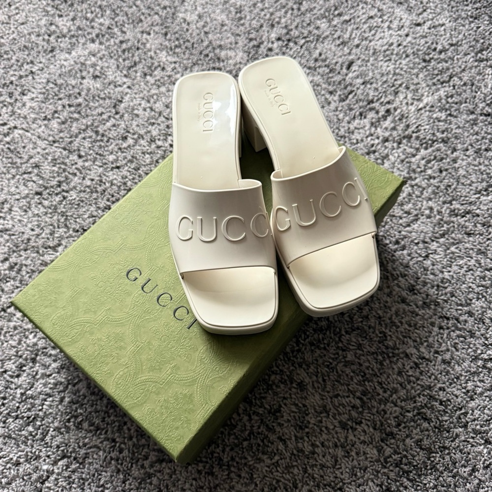Gucci Cream Embossed Logo Slide Sandals - Picture 7 of 16